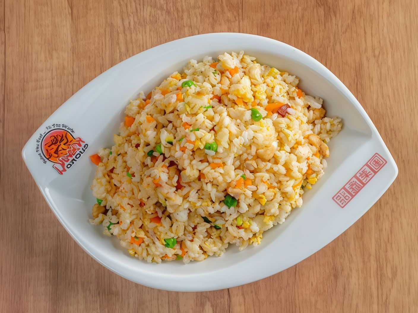 R08- Fried Rice With Eggs And Chicken