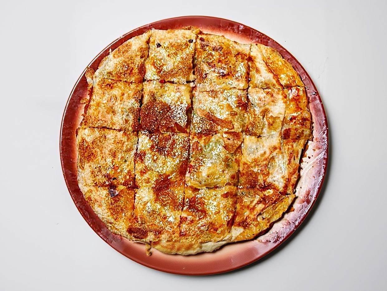 Mixed chicken pie