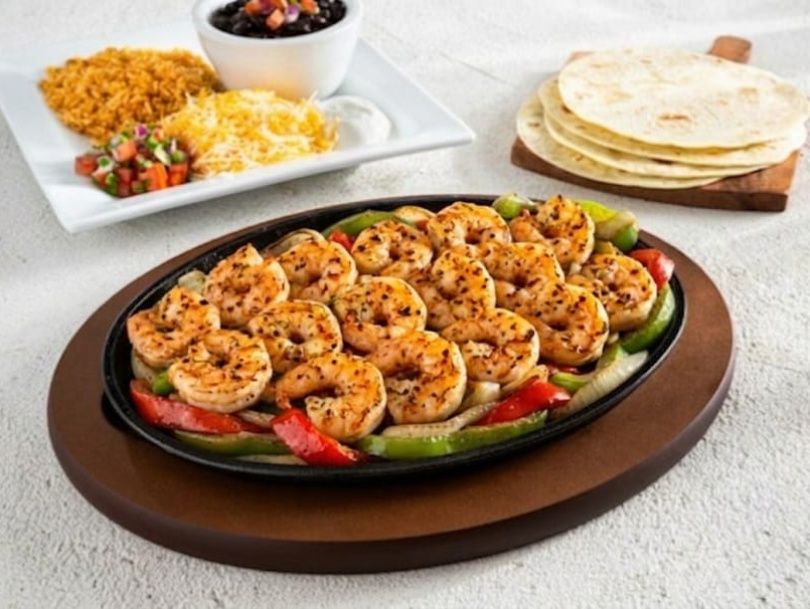 Classic Shrimp Fajitas