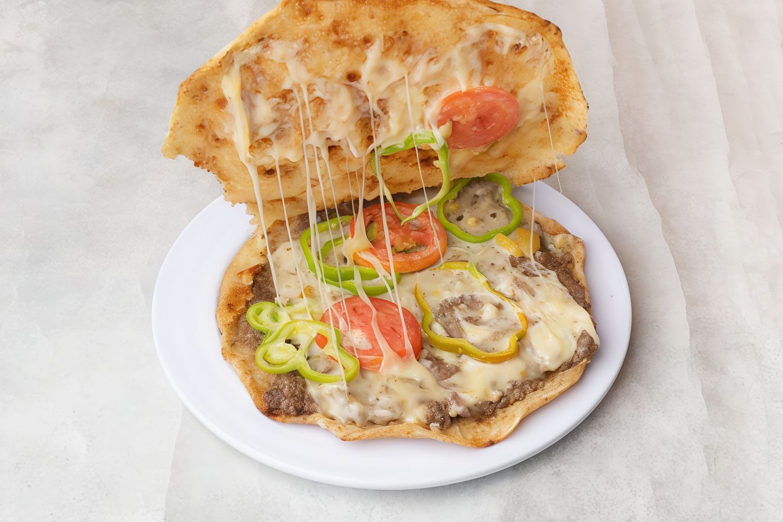 Mix Mishakel hawawshi wesh pizza