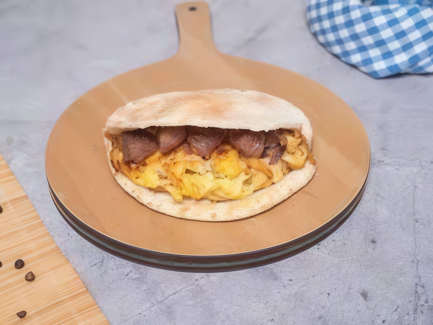 Dynamite Abu Ali Sandwich