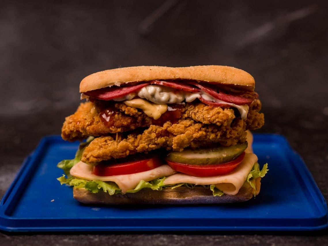 mix cheese chicken burger