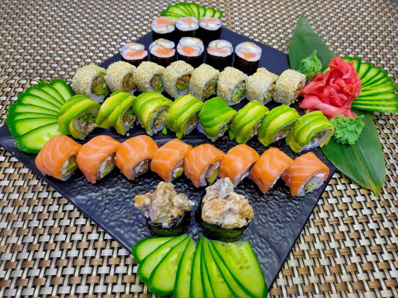 Eel Unagi Mix 34 Pieces