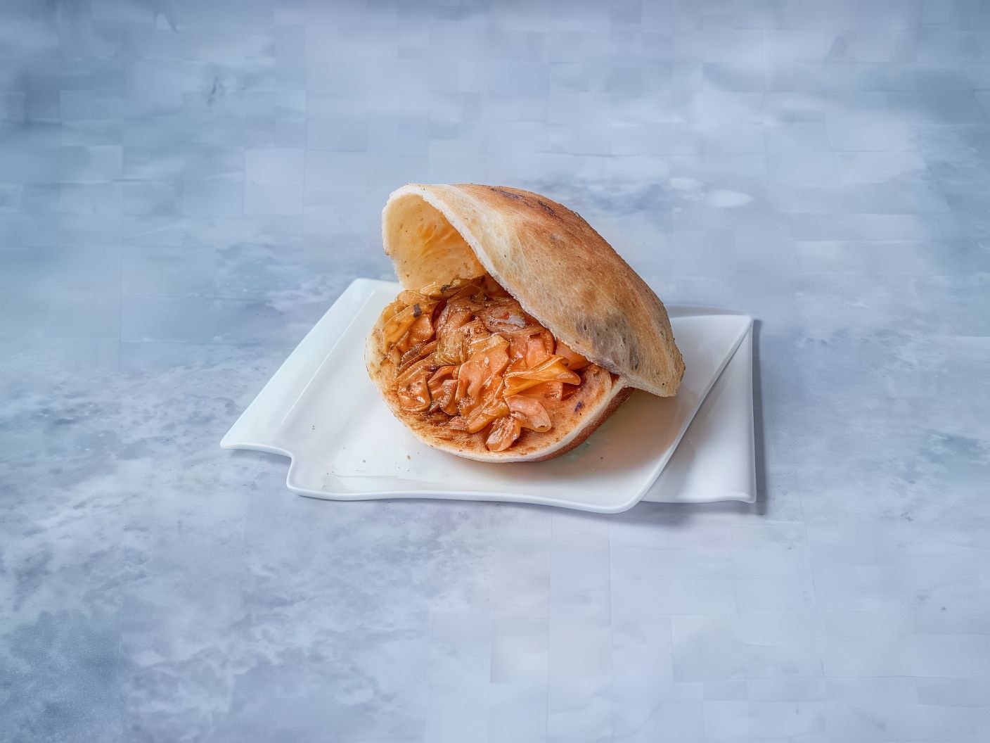 Foul sandwich with hot oil