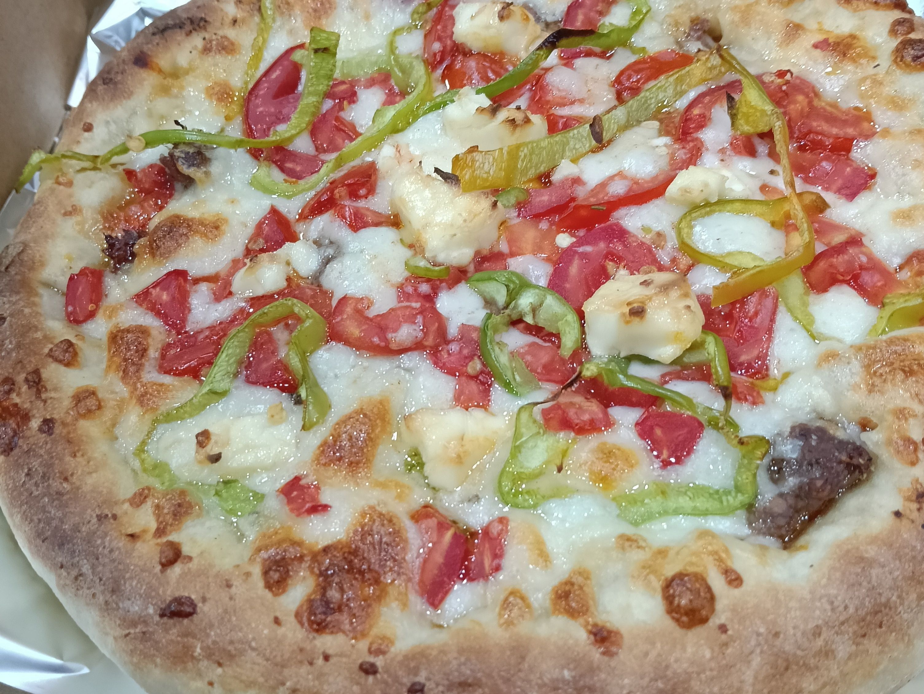 Kiri Sausage Pizza