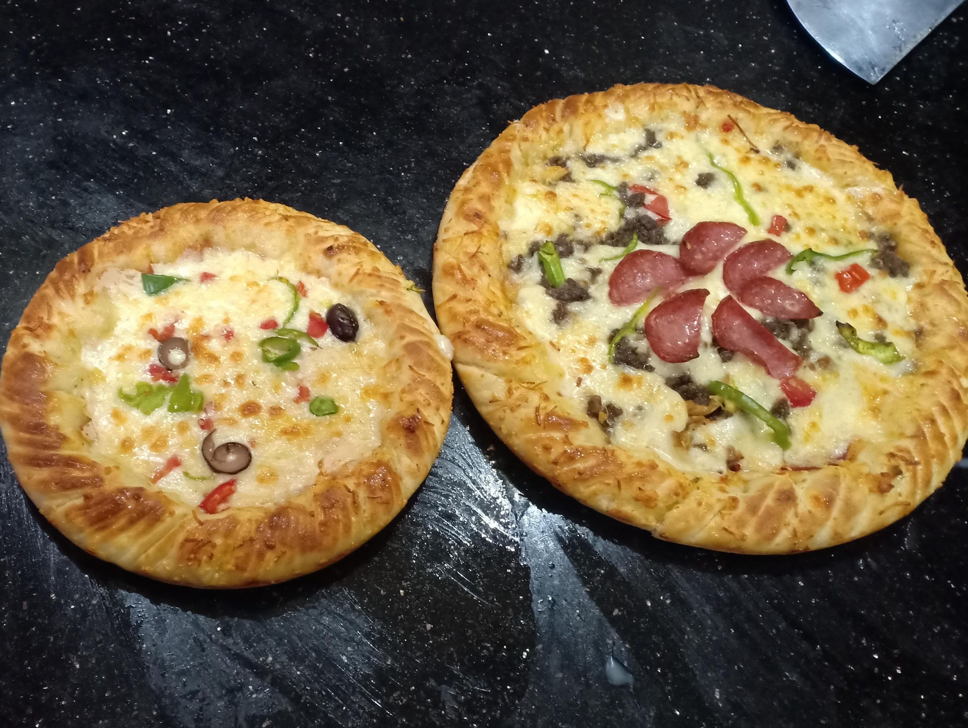 Chicken Mix Pizza