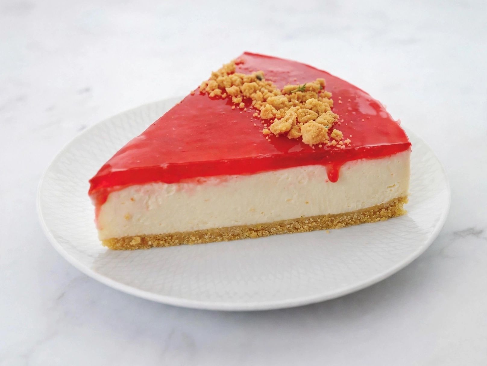 Strawberry cheesecake slice