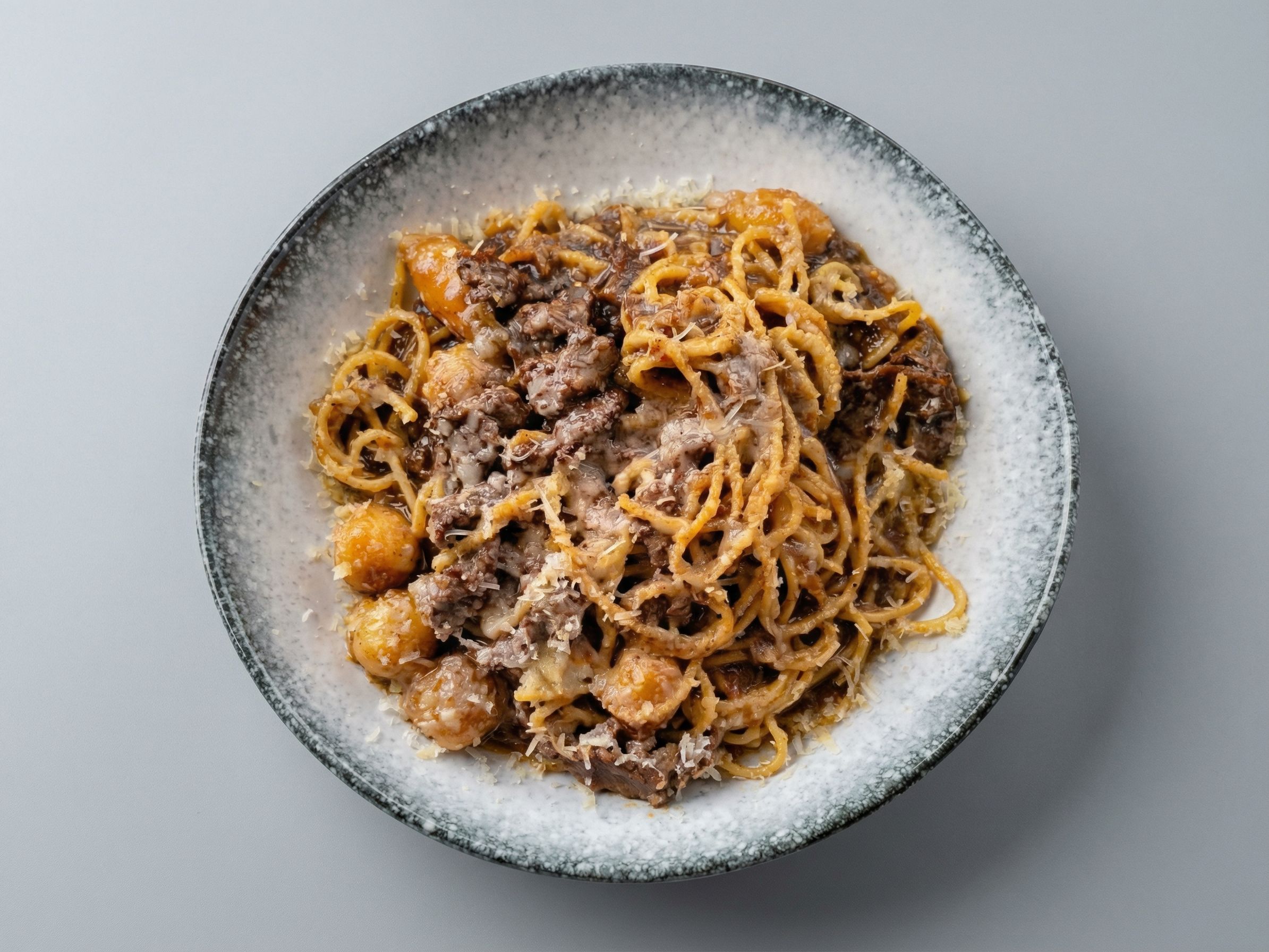 Spaghetti Beef Onion & Scamorza Beef