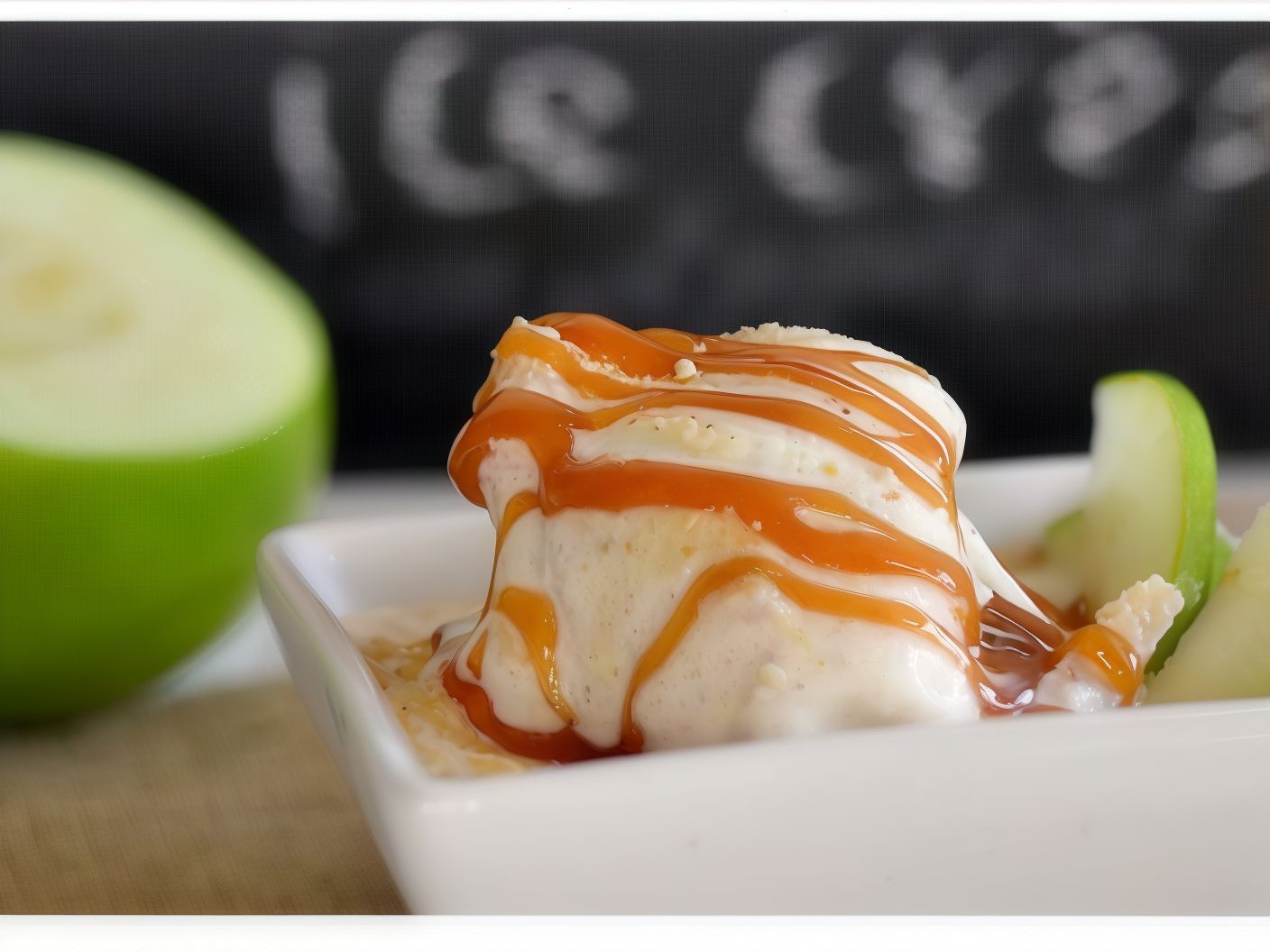 Apple Ice Cream Roll