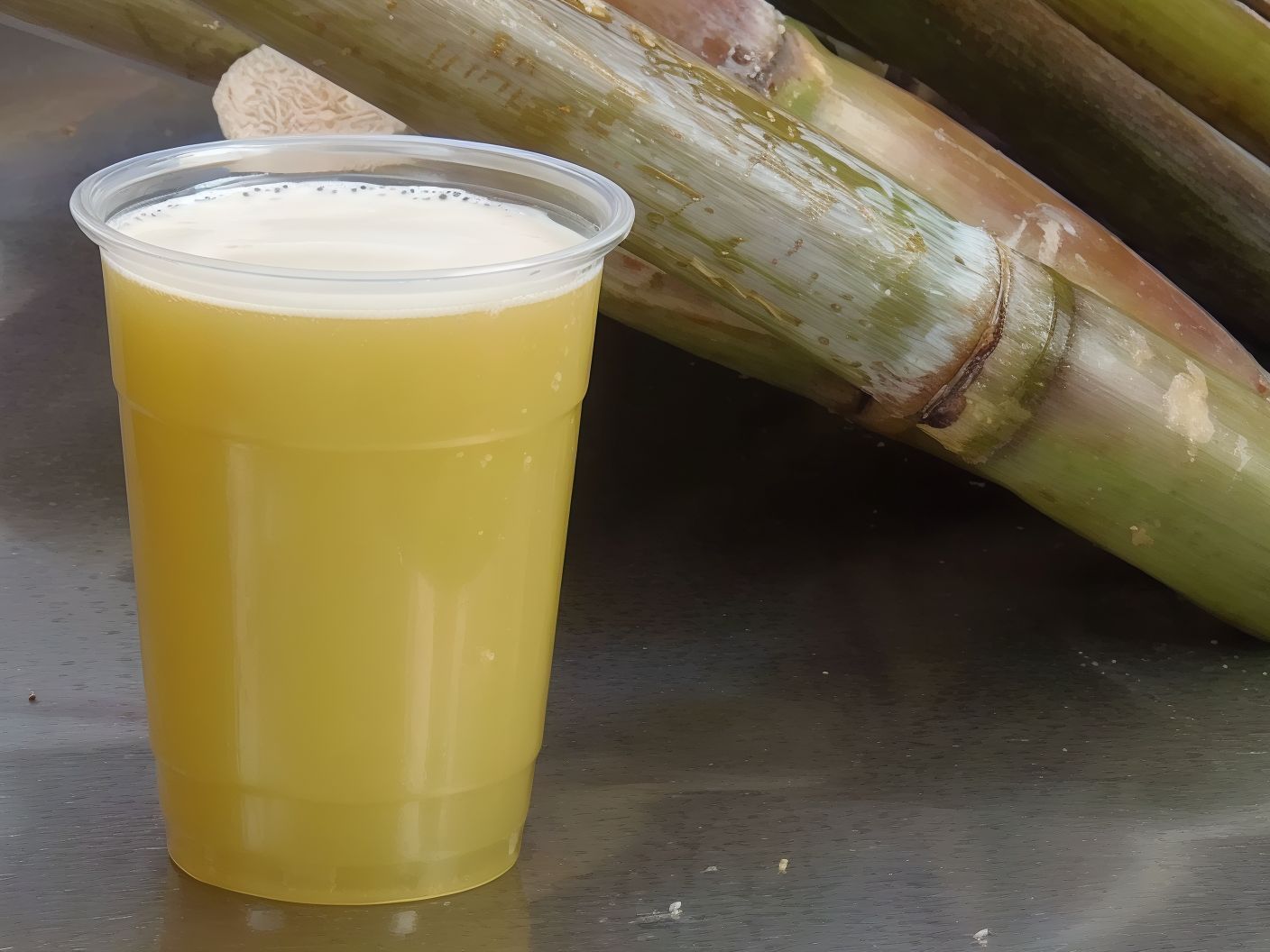 Sugarcane juice with Halawa