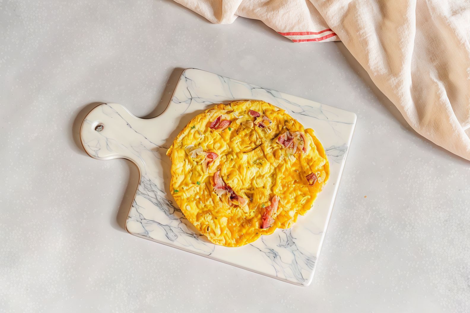 Omelette With Pastrami Plate
