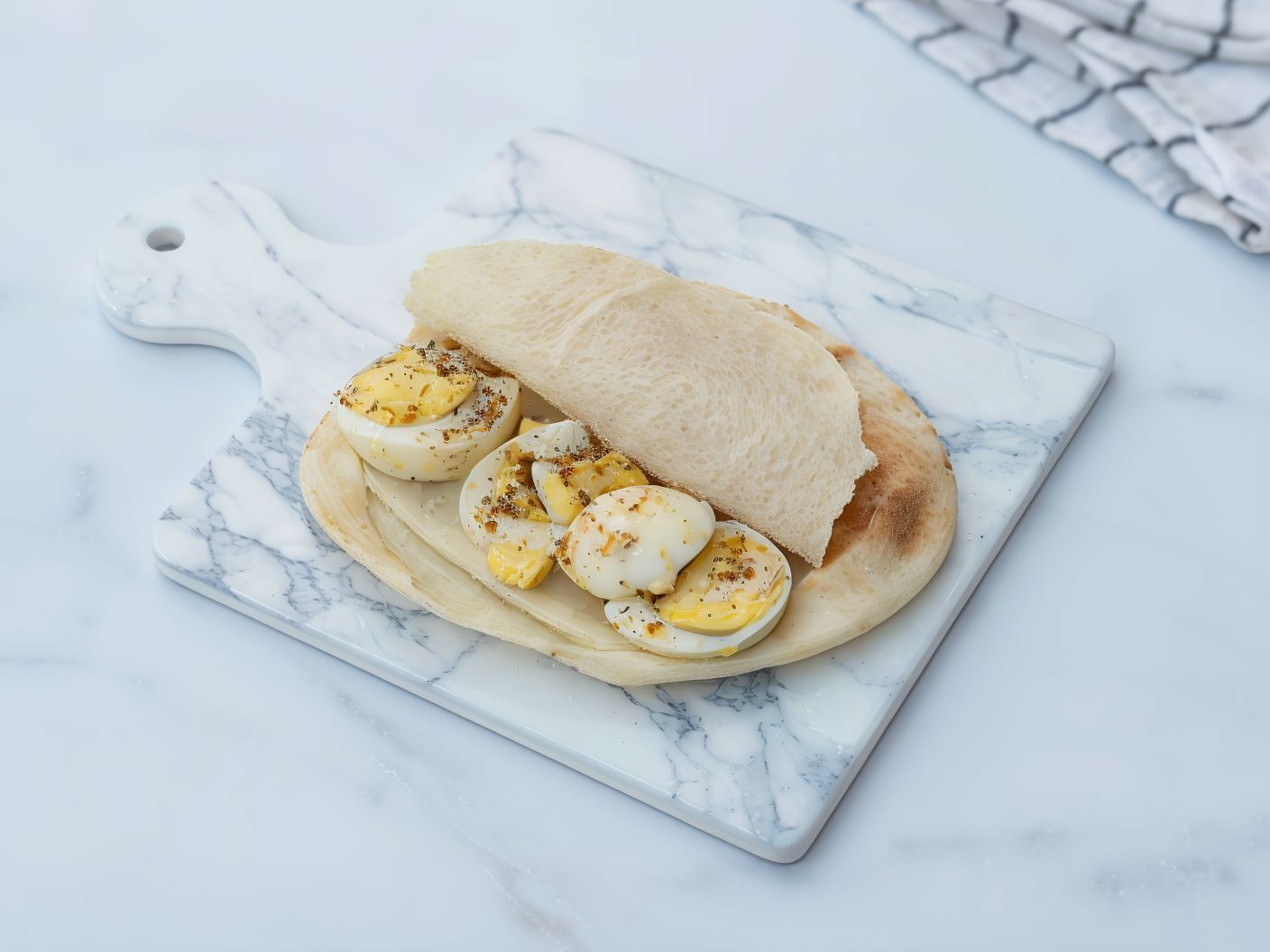 Boiled Eggs Sandwich