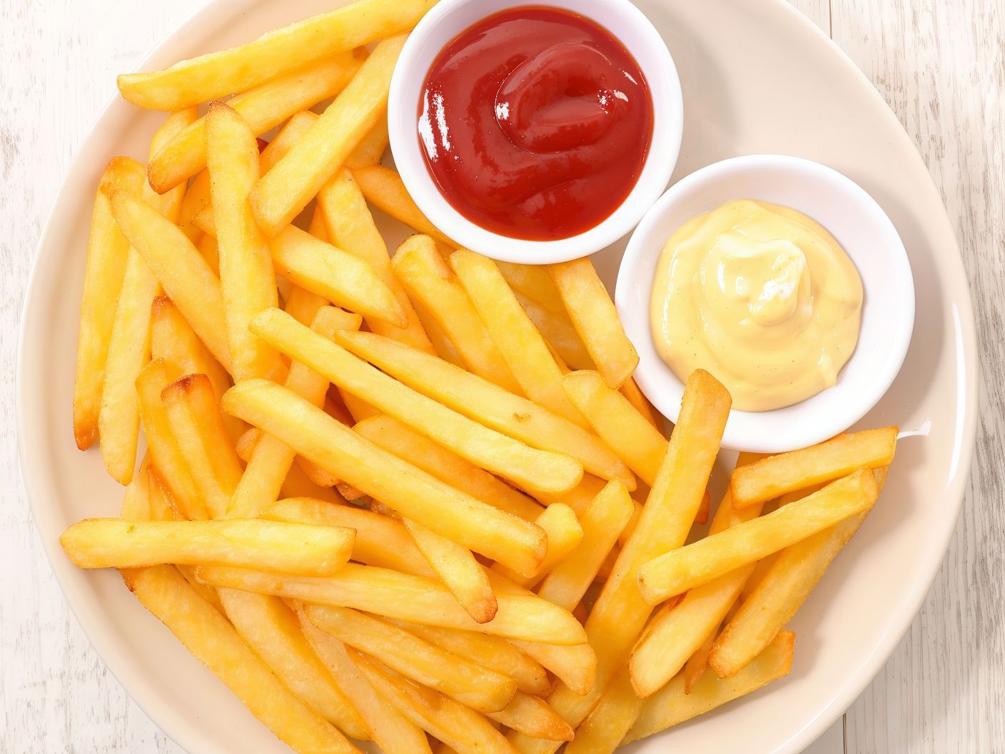 French Fries With Ketchup And Mayonnaise Platter