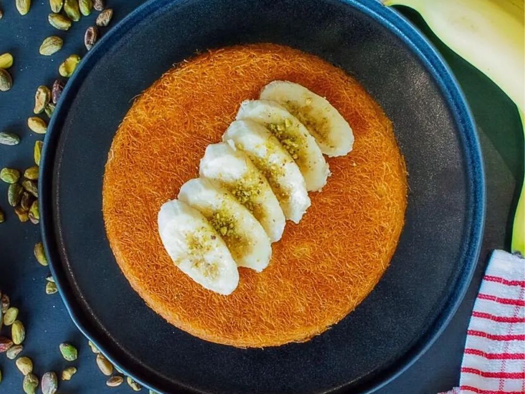 Konafa with Banana and Nutella