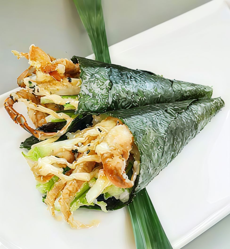Fried Crab Temaki