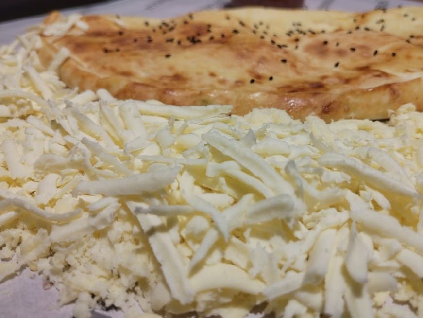 Akkawi with Kashkaval