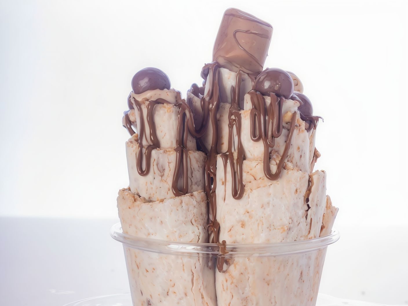 Kinder Bueno Roll Ice Cream