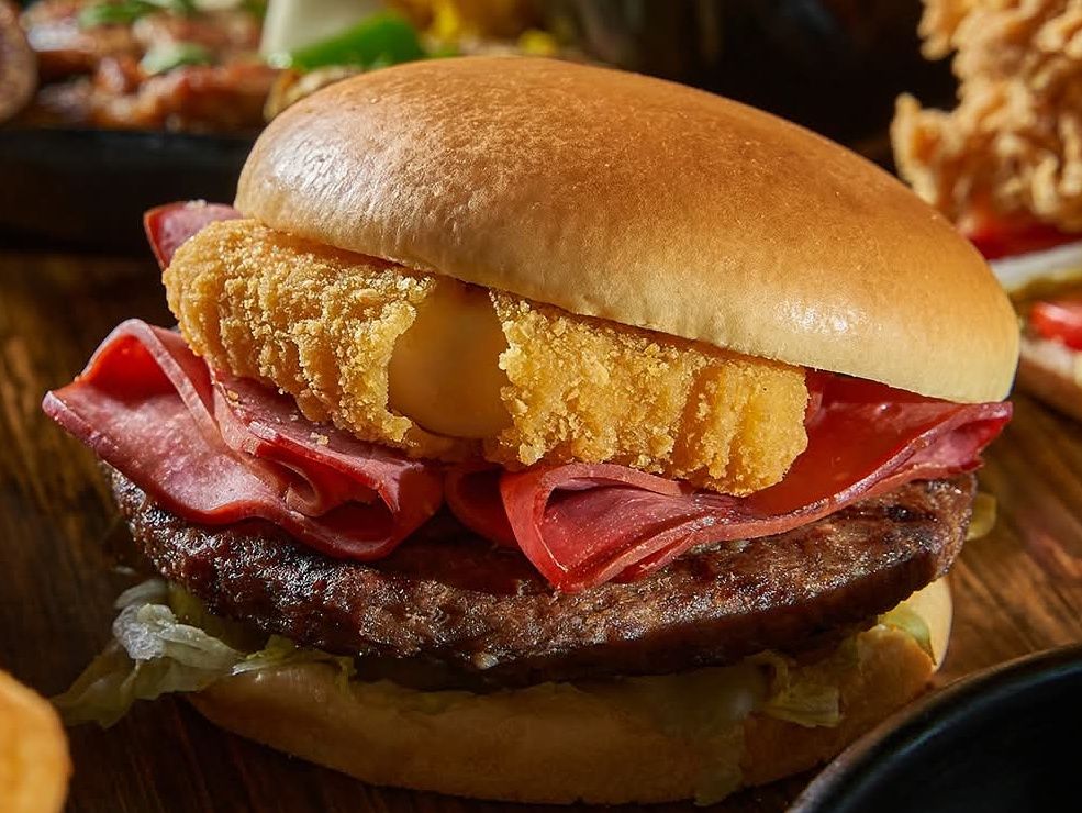 Shelter Rings Beef Burger