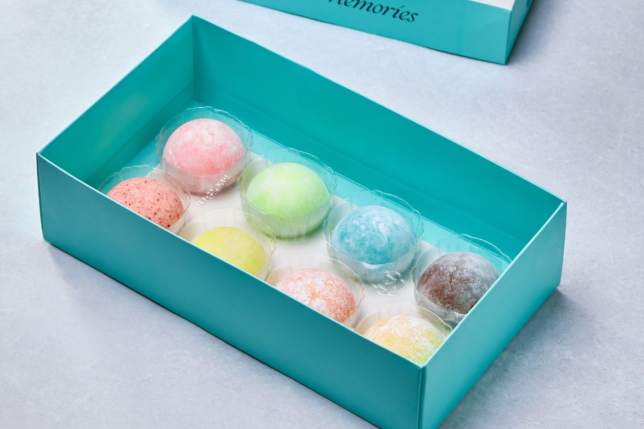 Special Gift Box 16 Pieces
