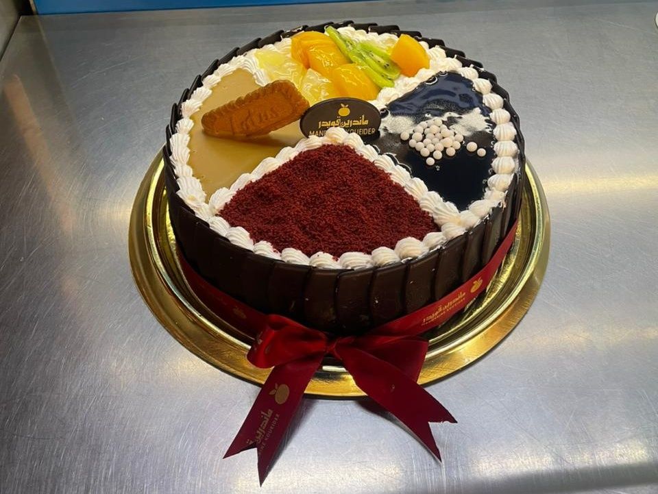 Four Seasons Cake 24 cm