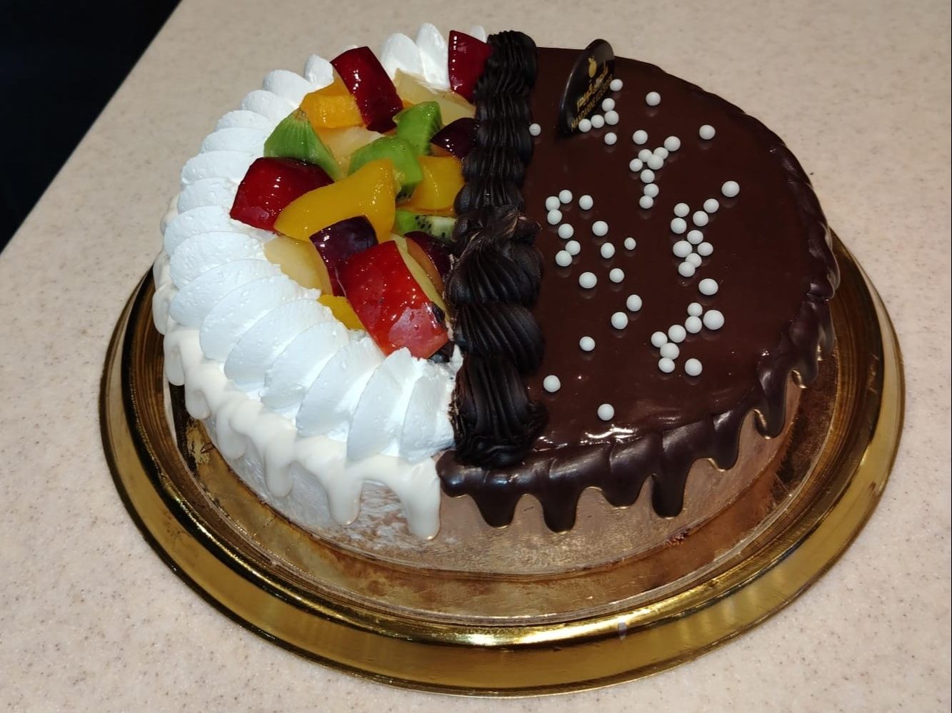 Twins Chocolate Cake 24 cm