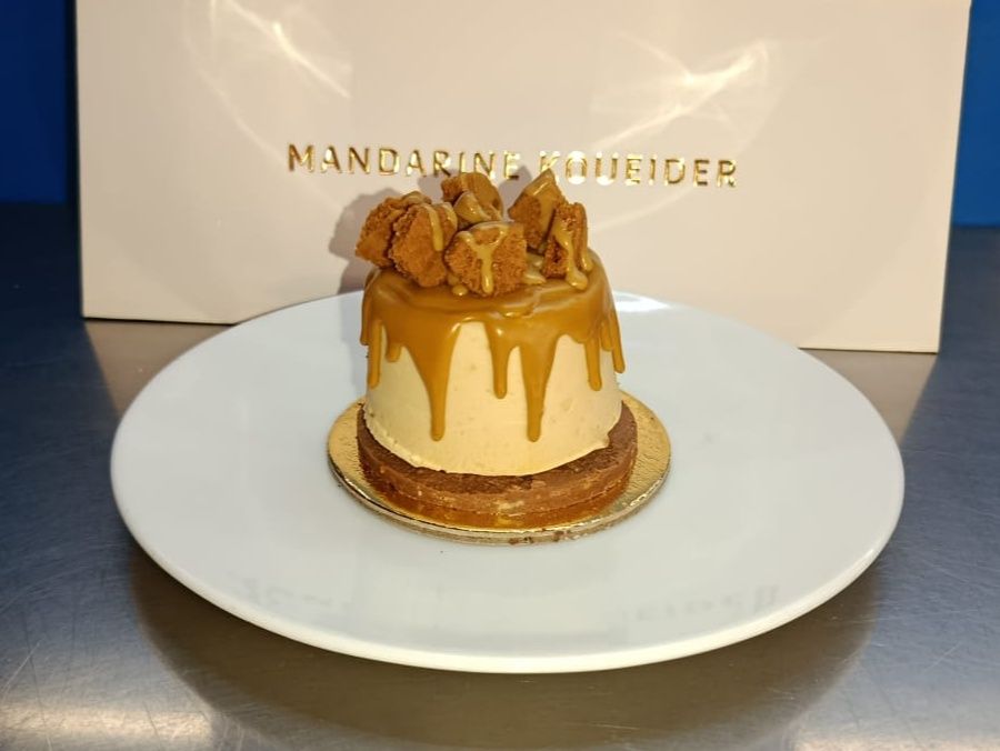 Lotus Gateau