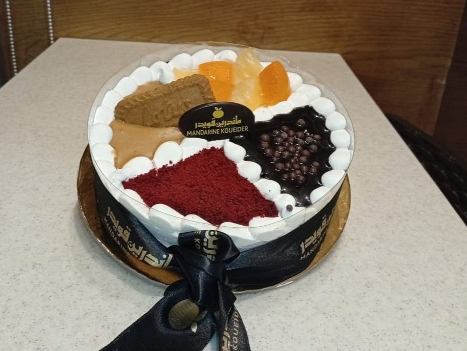 Small Four Seasons Cake
