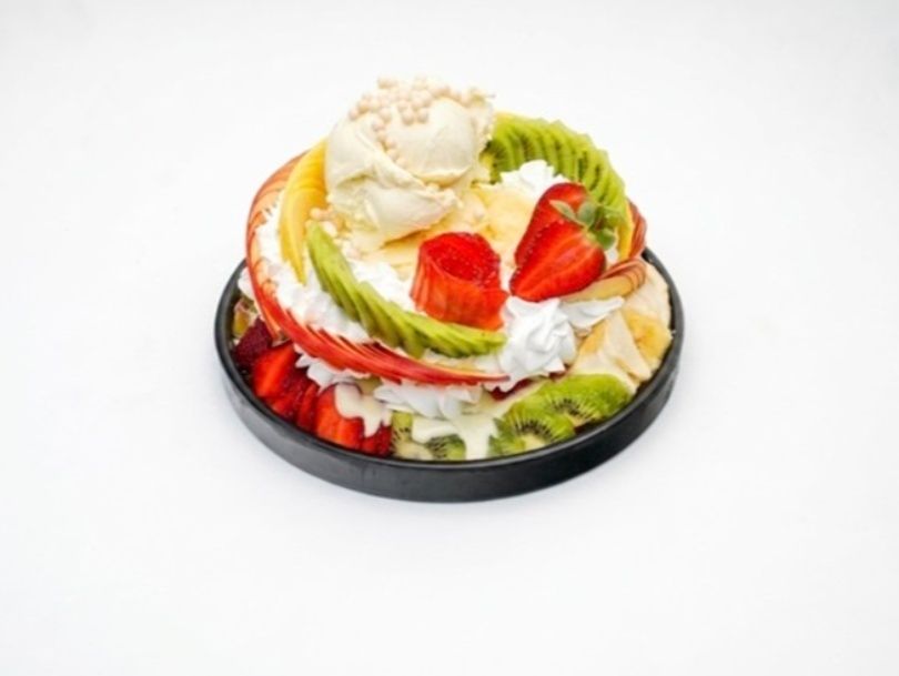 Vanilla Ice Cream Fruit Salad with Cream