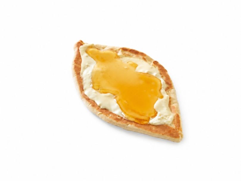 Creamy Cheese Honey Manoucheh