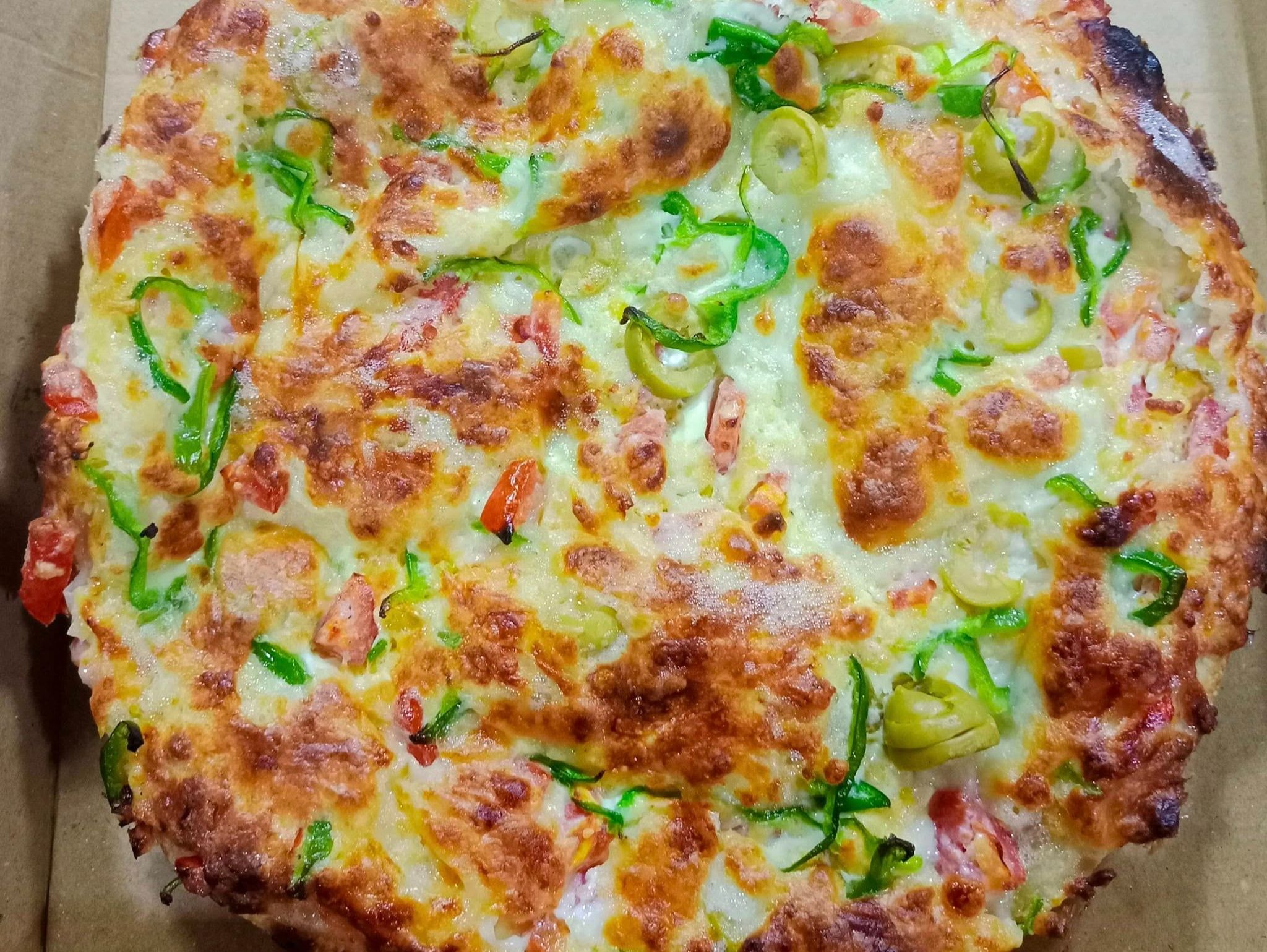 بيتزا شرقي بسطرمة