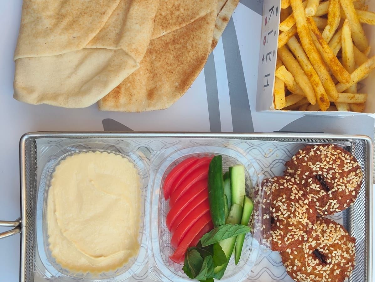 Vegan Fasting falafel meal - for one person