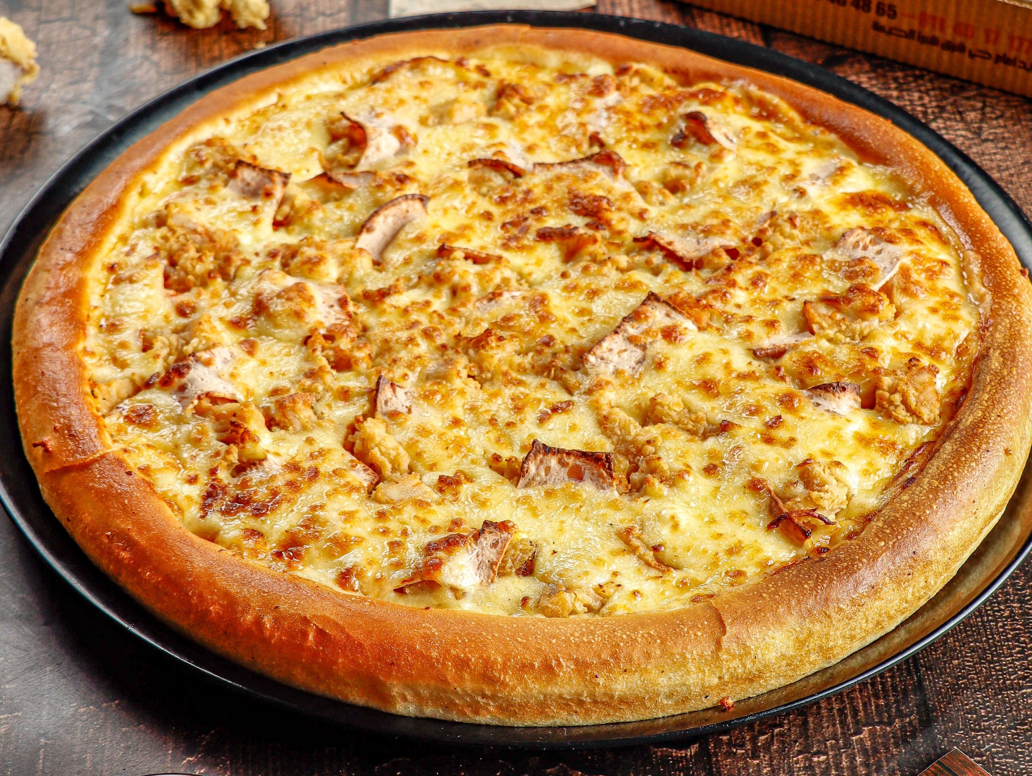 Italian pizza mixed meats