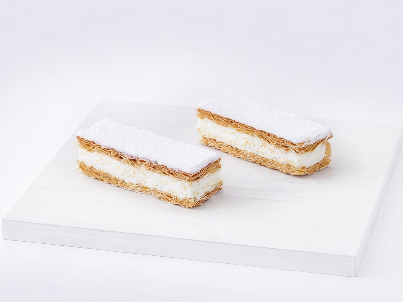 Sugar Mille-feuille Gateau Lux