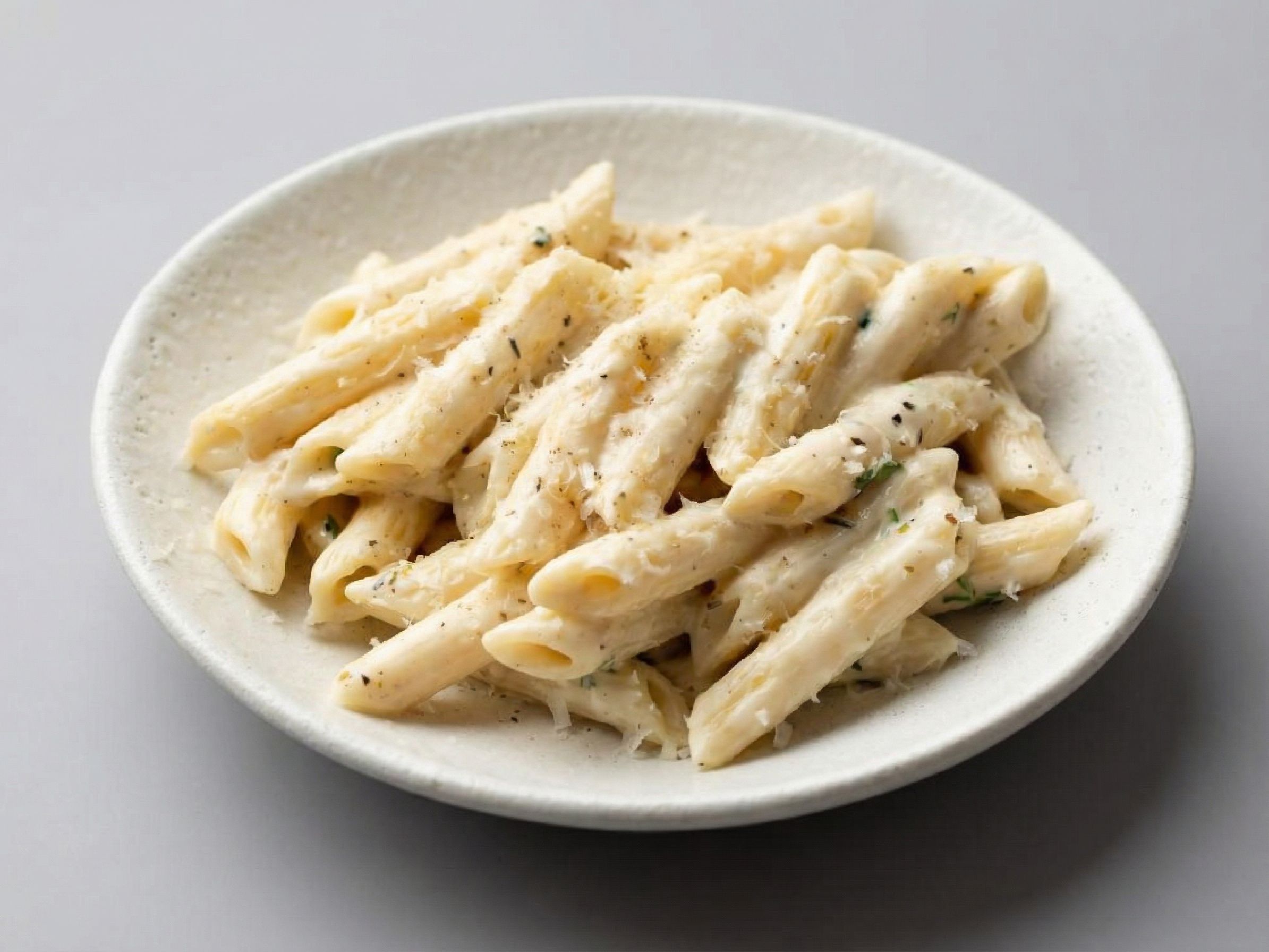 White sauce pasta tray