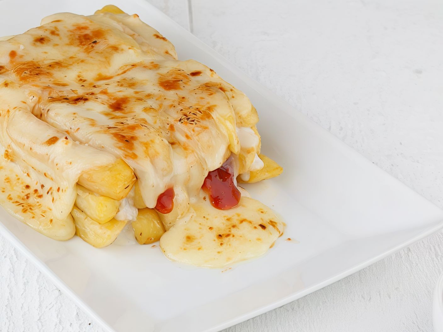 El Reem French Fries With Chicken And Meat Shawerma Platter