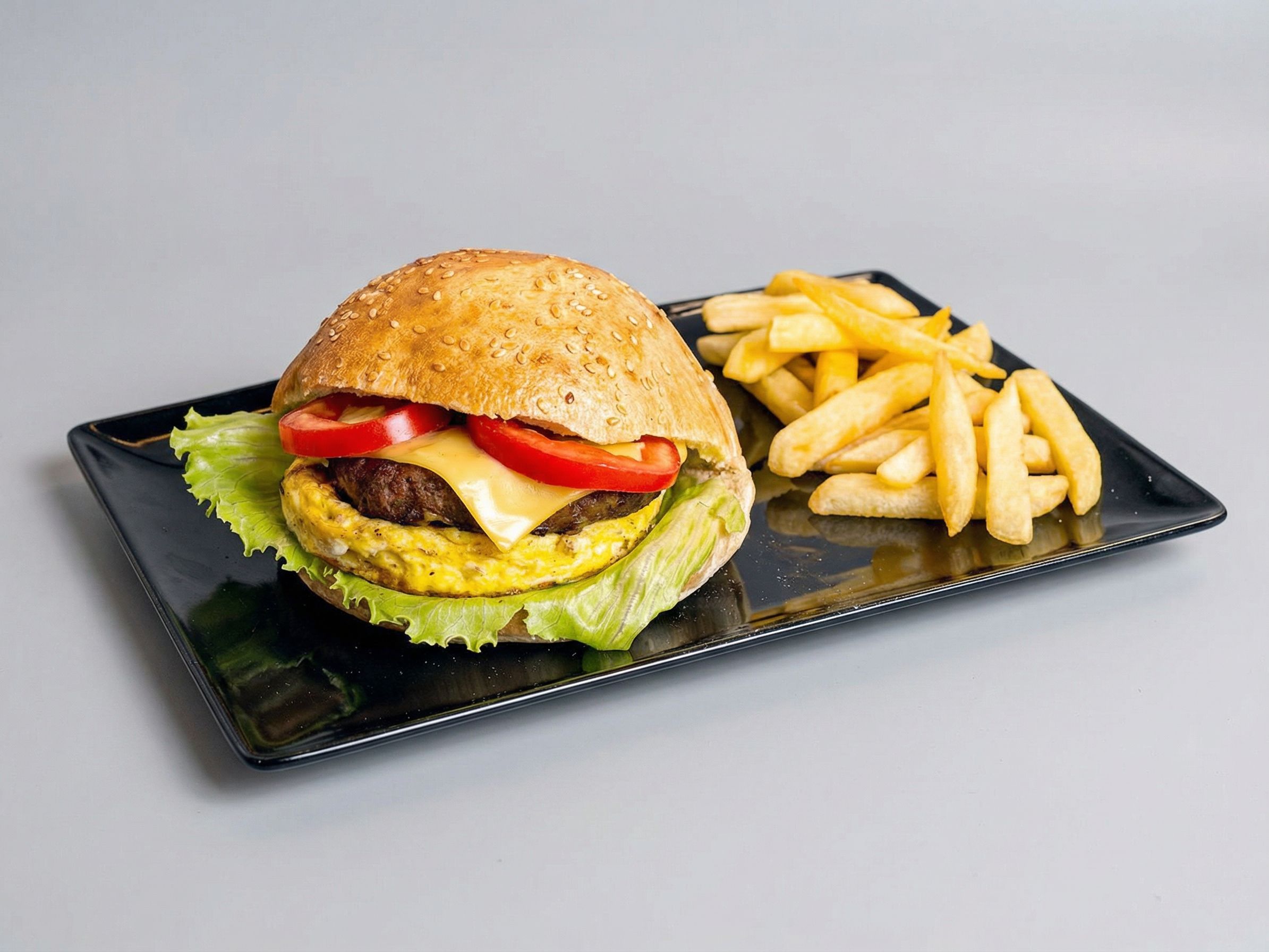 Acacus Beef Burger