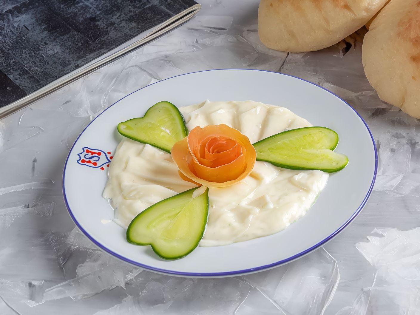 Garlic Dip Salad