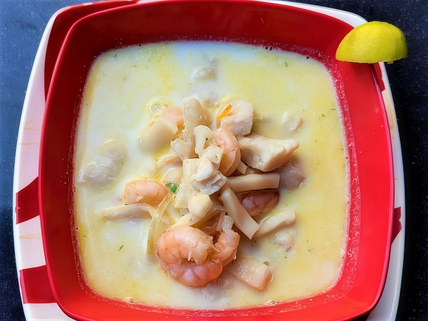 Peeled Seafood Soup