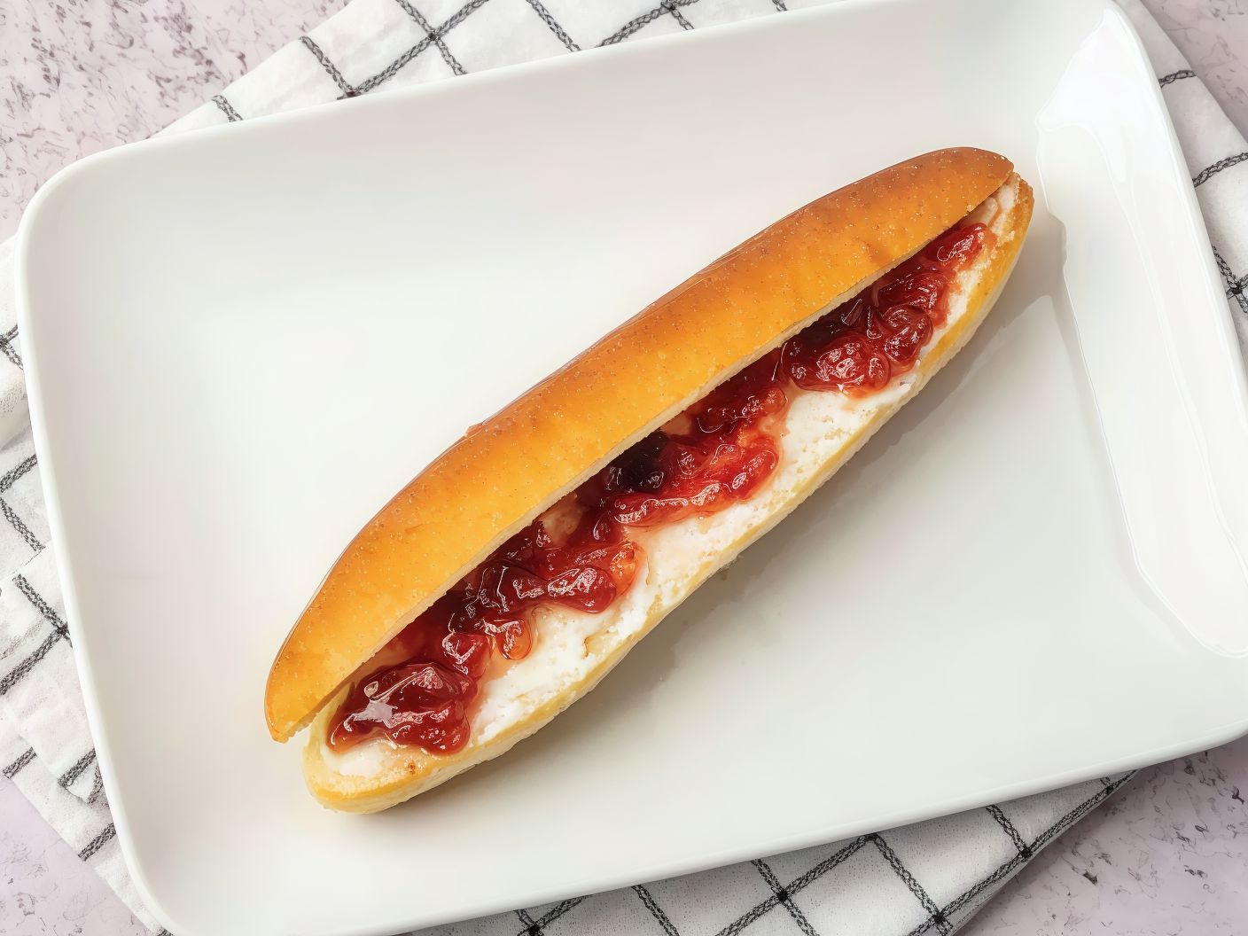 cream with jam