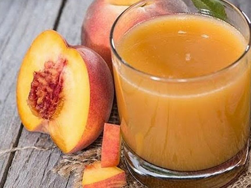 Fresh peaches
