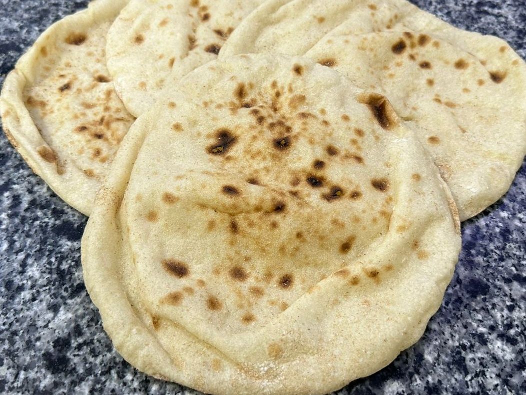 2 pieces of baladi bread