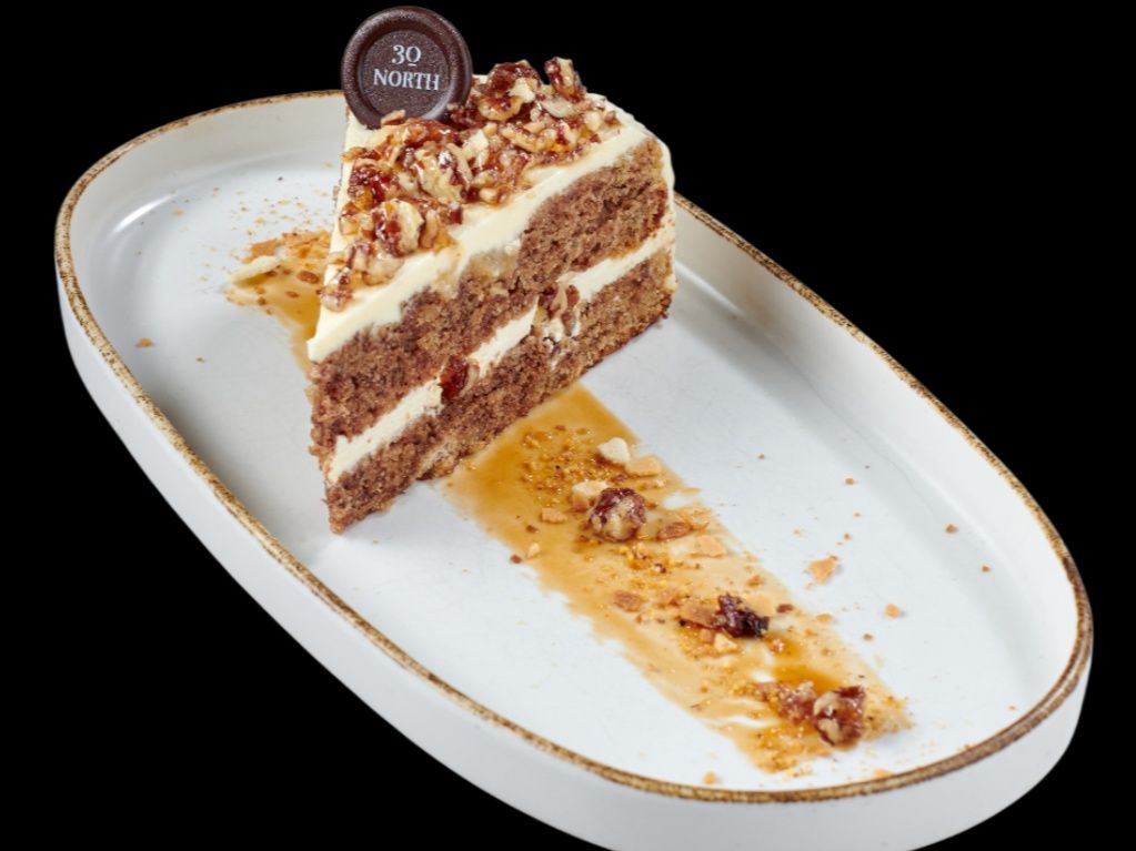 Hummingbird cake