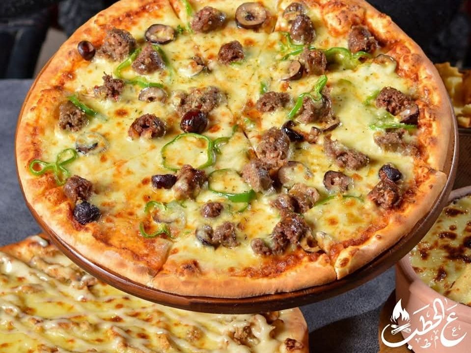 Sausage pizza
