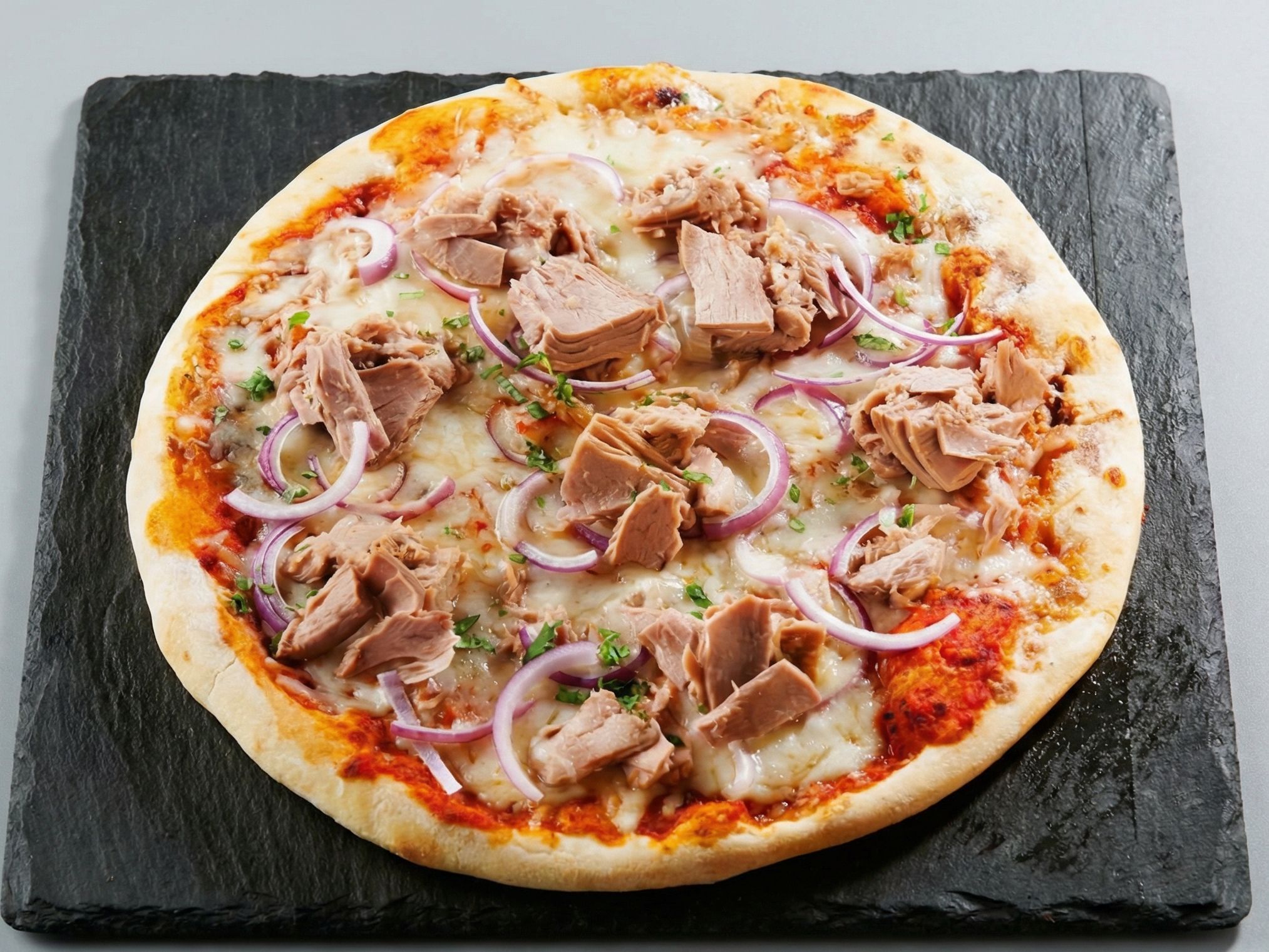Special Tuna Pizza