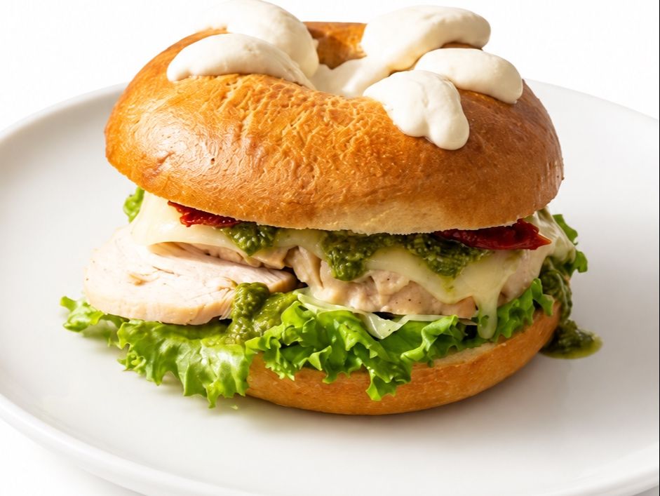 Mozzarella Pesto Bagel Sandwich
