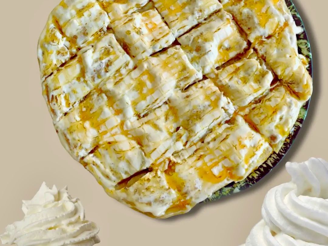 Cream with Honey and Nuts Pie