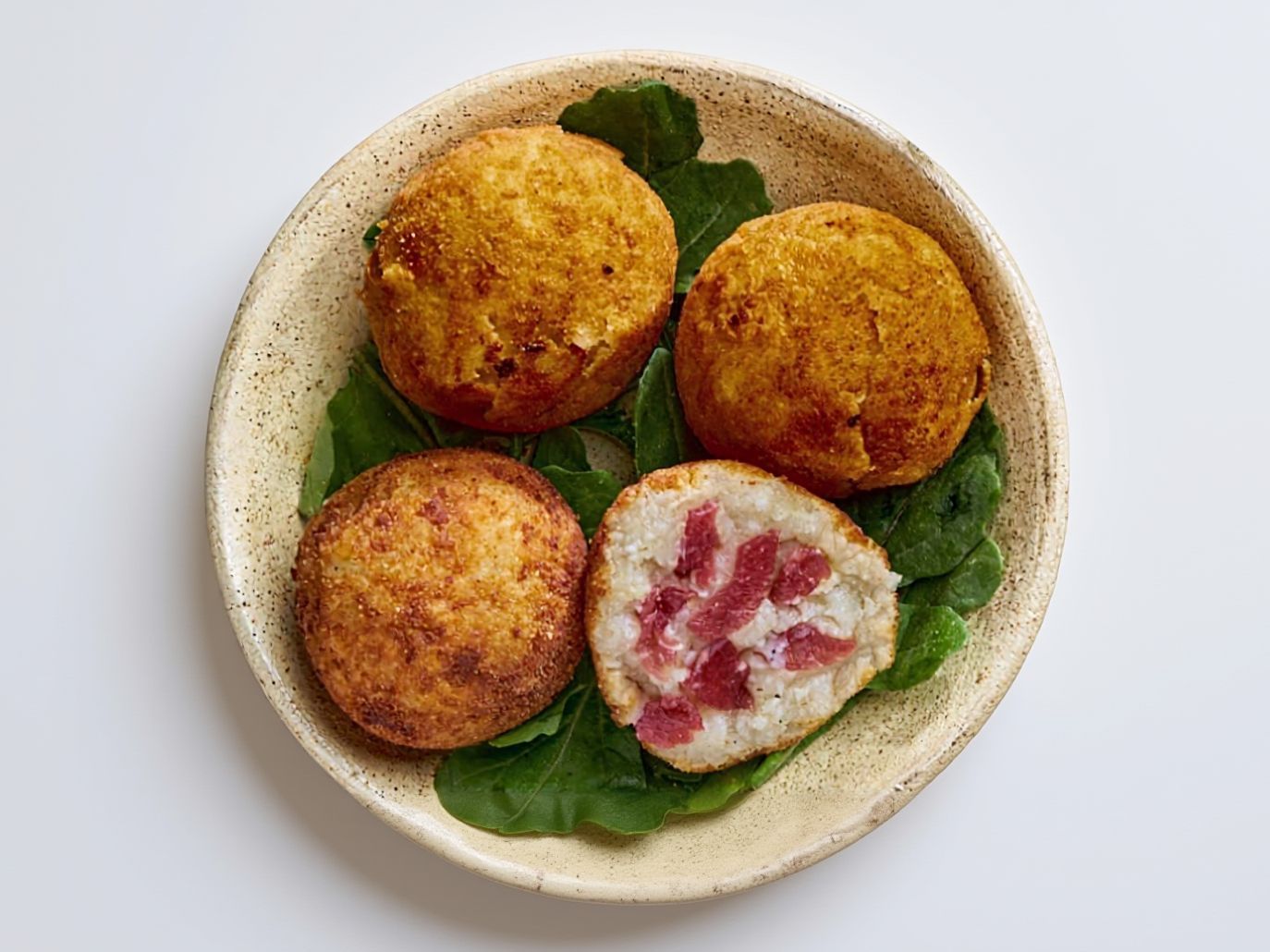 Pane Potatoes With Pastrami Sandwich