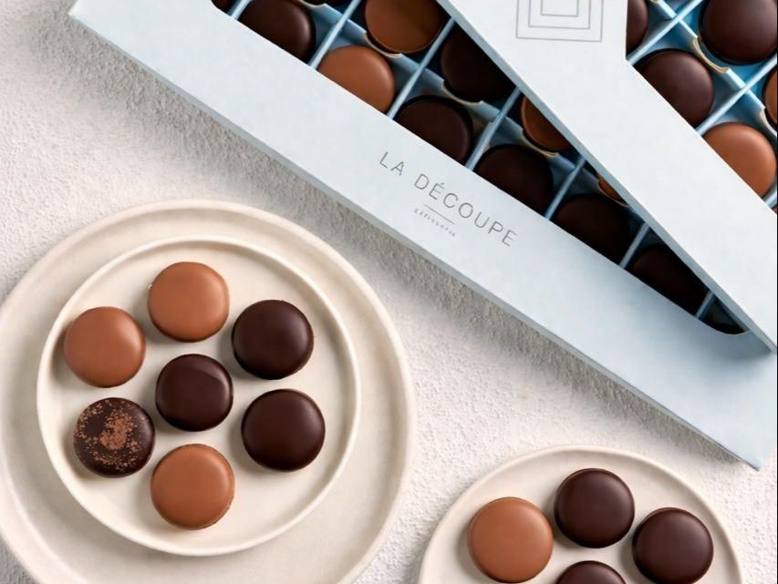 Chocolate Sable Box