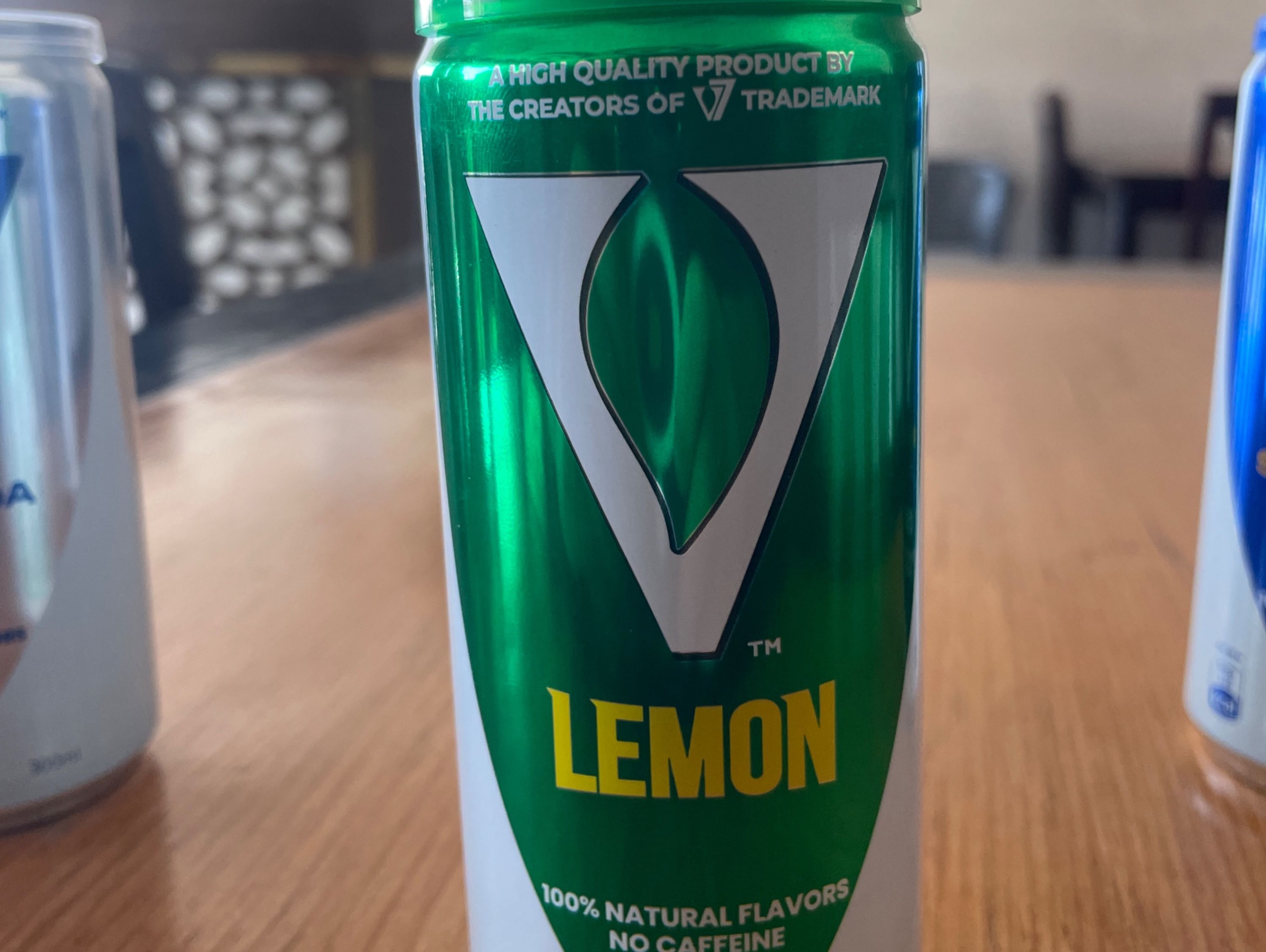 V Cola Lemon