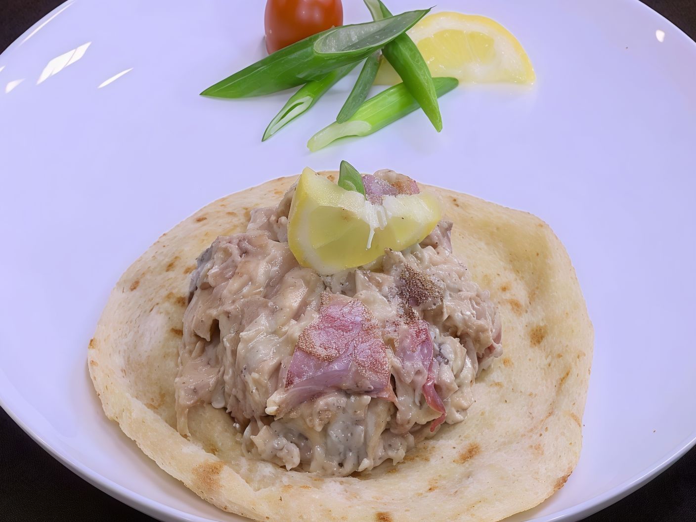 Fesikh Sandwich